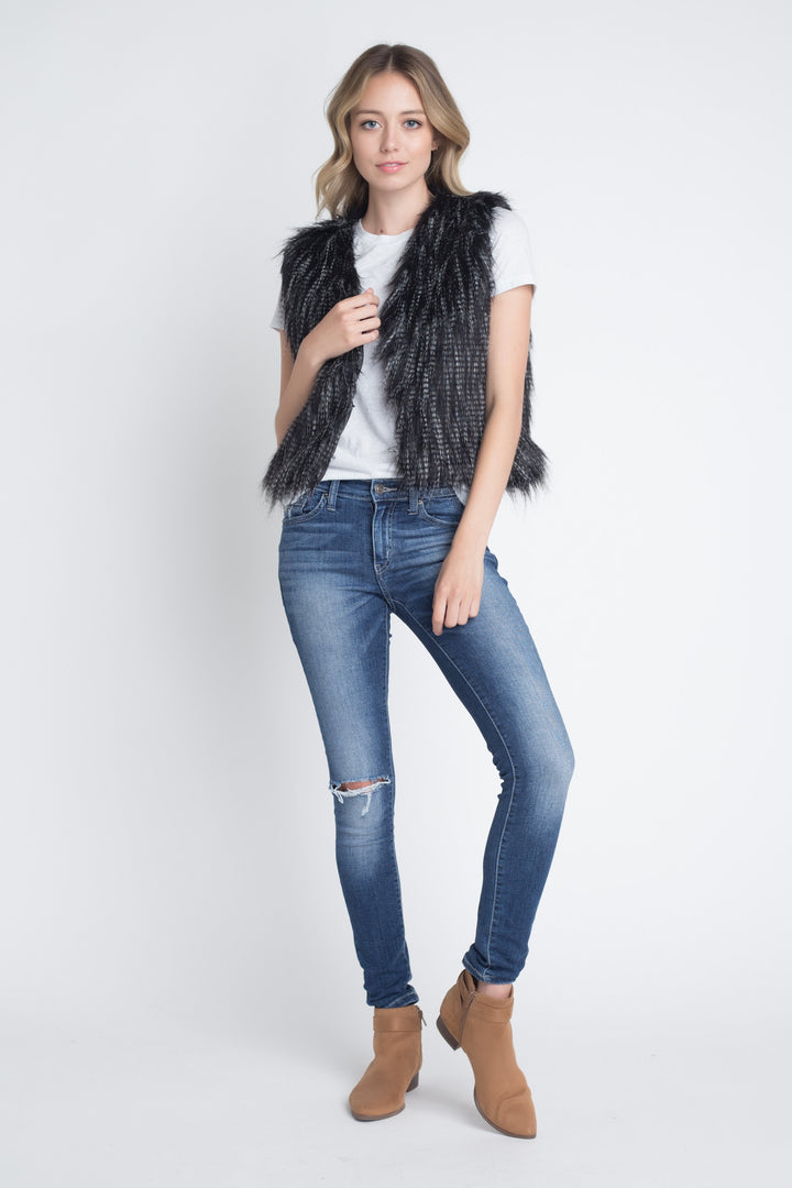 Women's Faux Fur Sleeveless Vest.